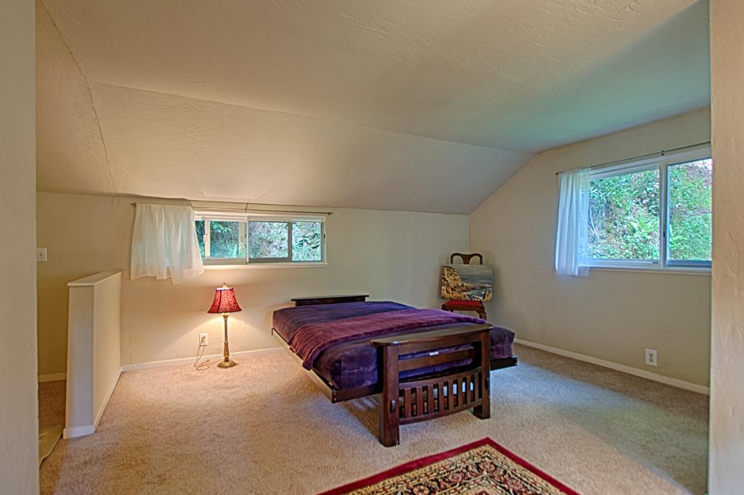305 Mountain View Road