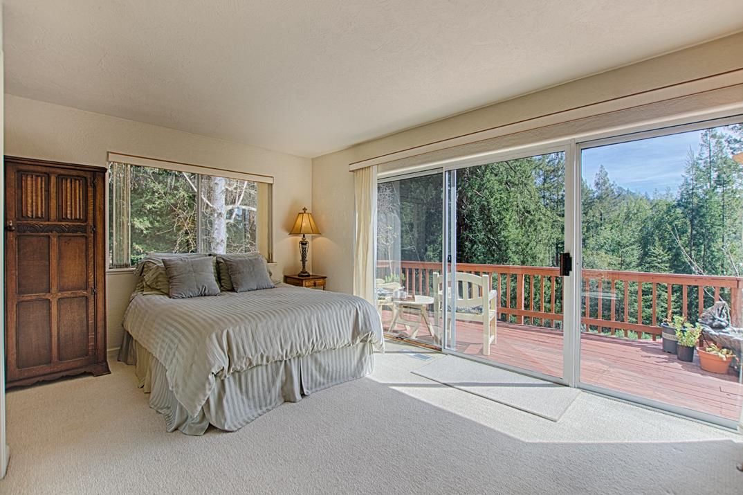 305 Mountain View Road