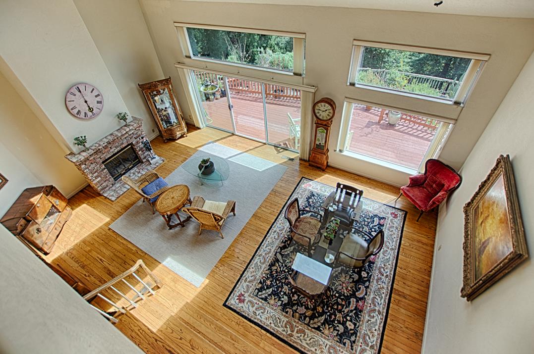 305 Mountain View Road
