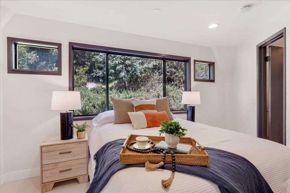 250 Homestead Trail