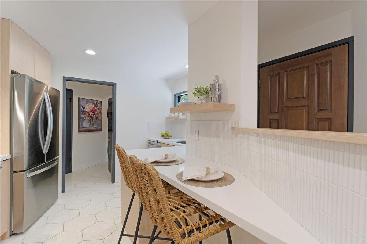 250 Homestead Trail