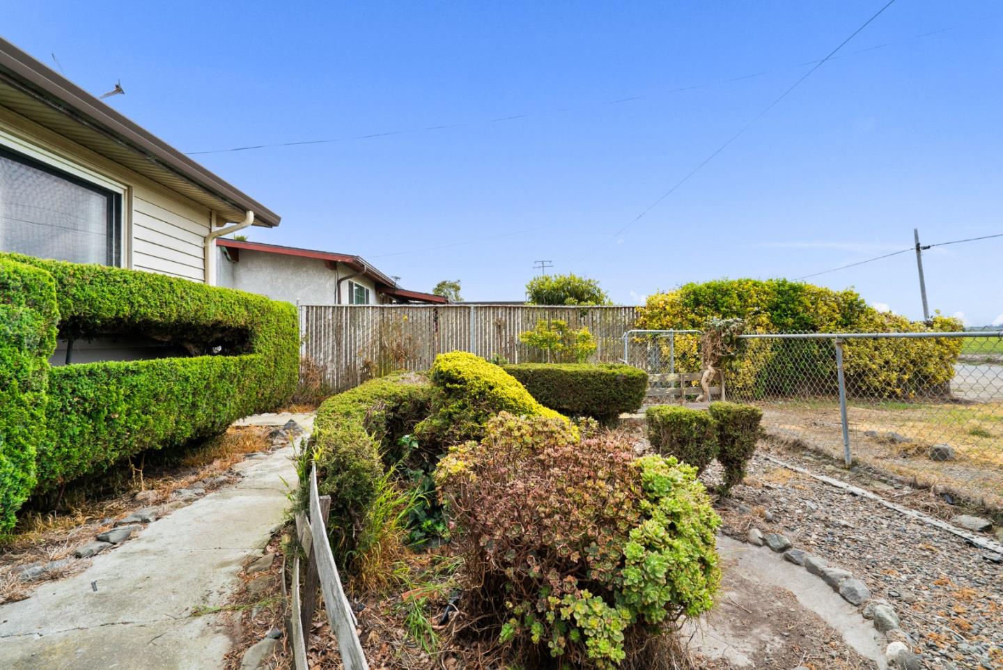 11 Struve Road