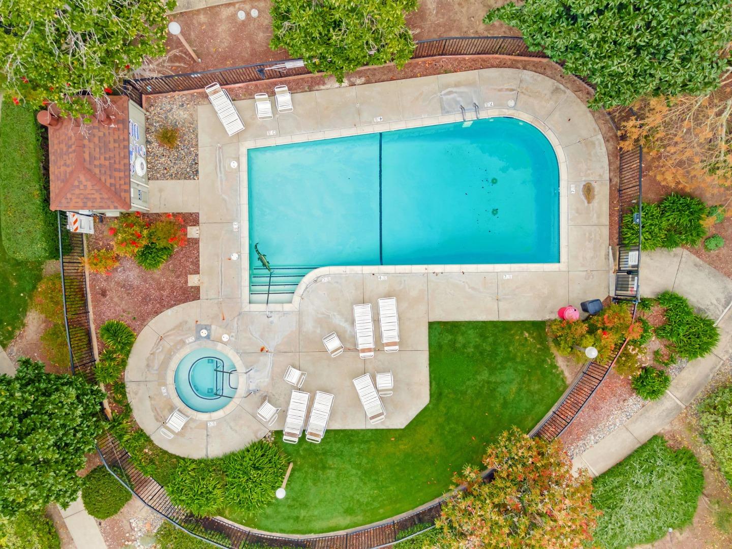 111 Bean Creek Road 90