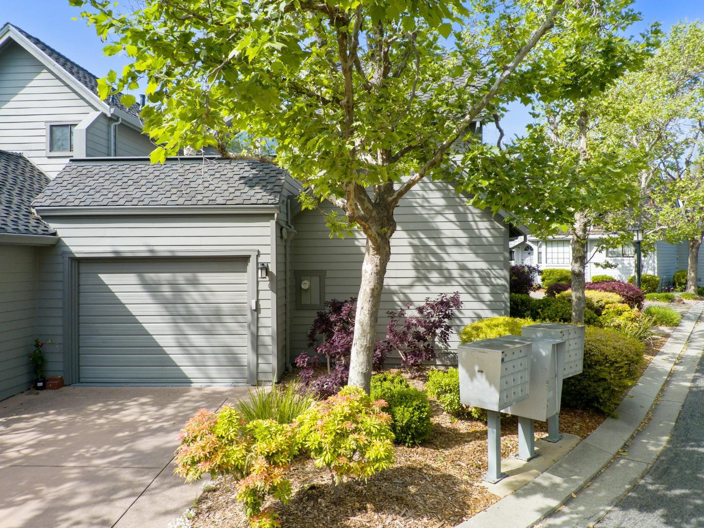 125 Southampton Lane A