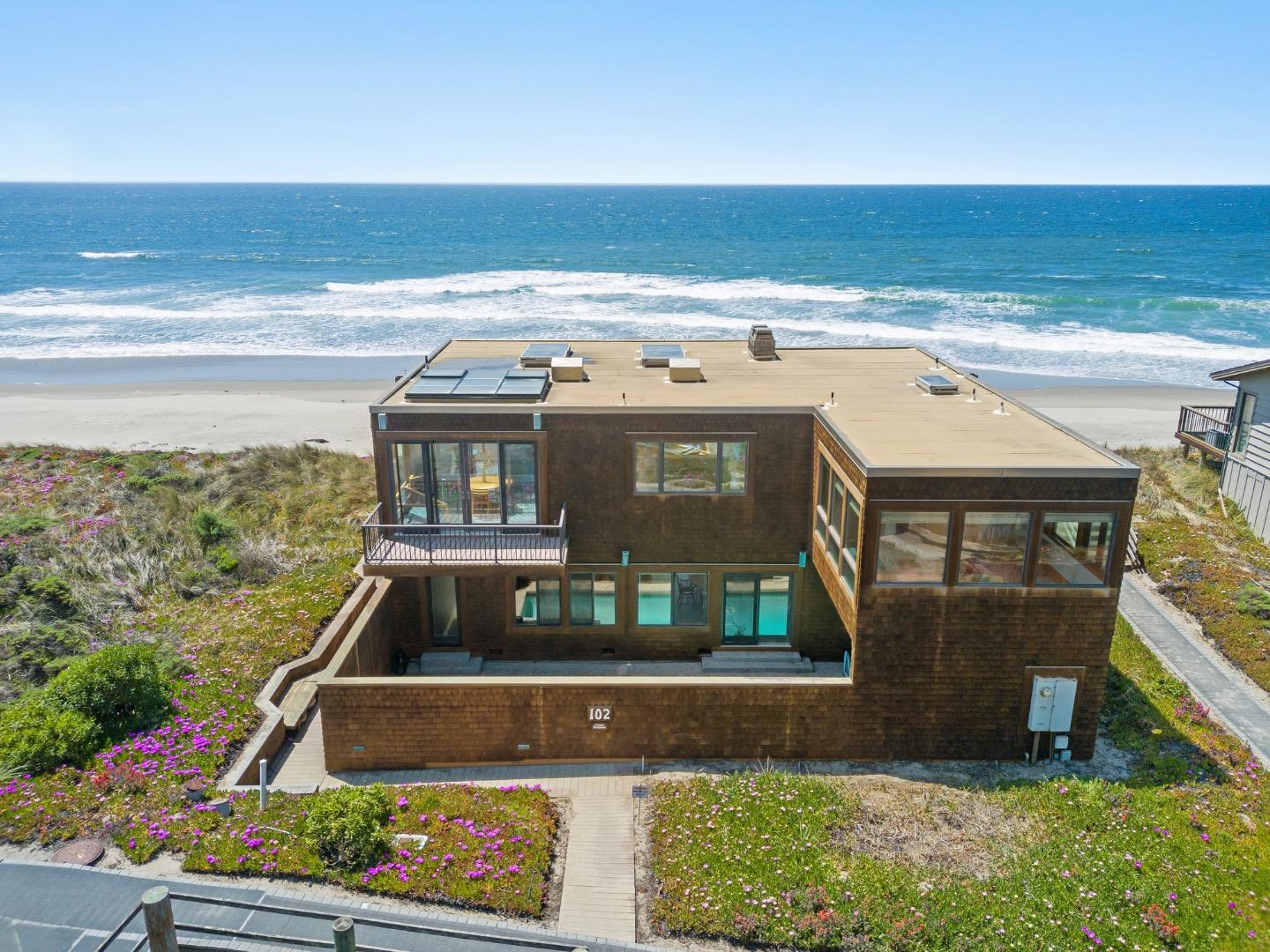 102 Willet Circle