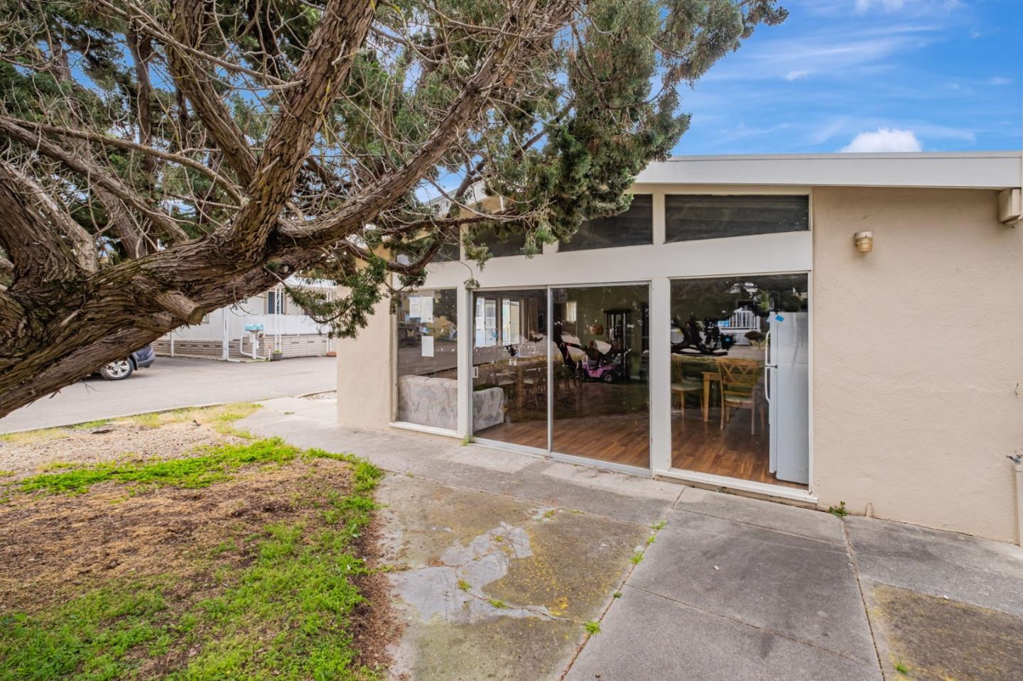 998 38th Avenue Unit: 11