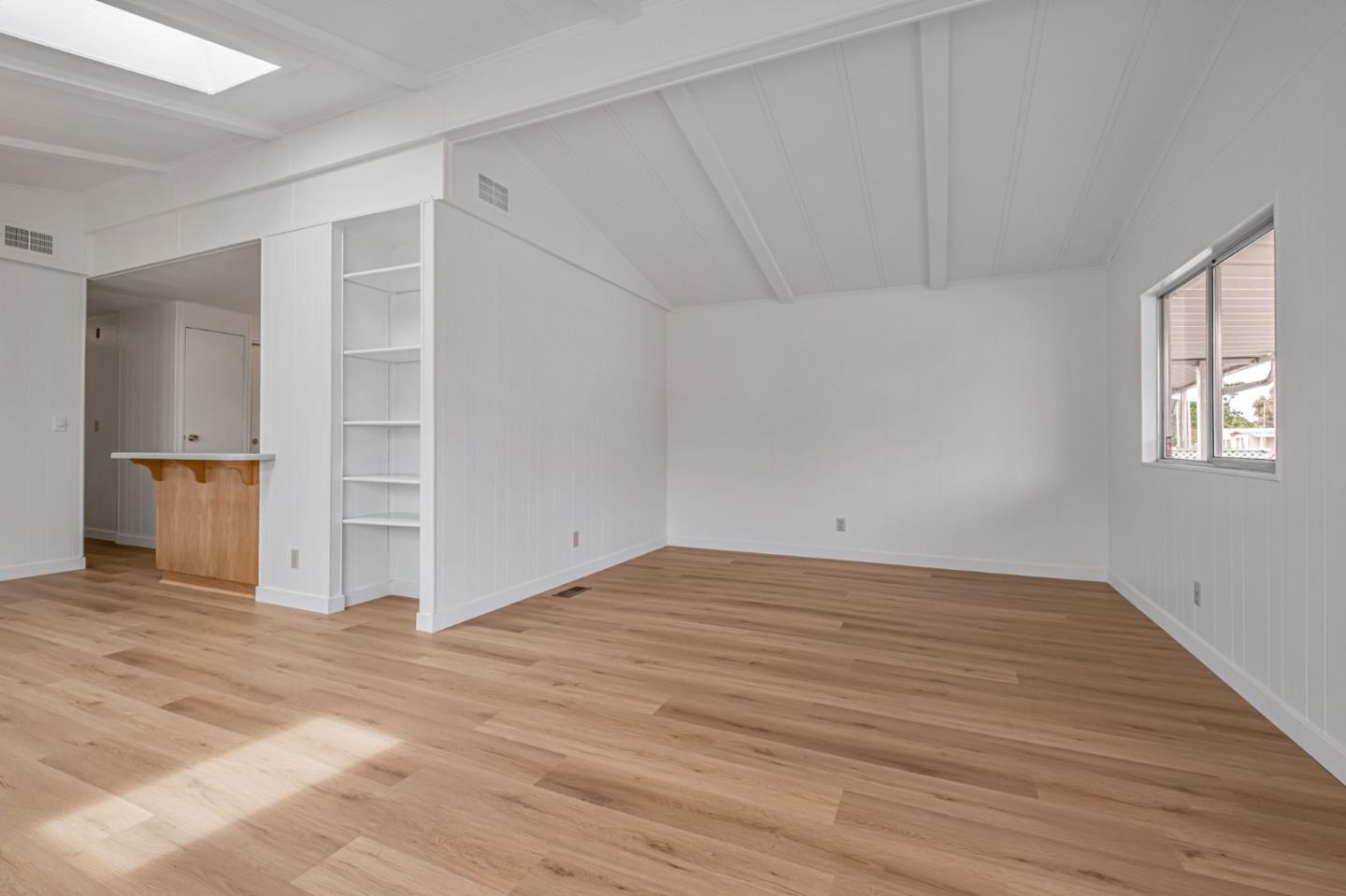 998 38th Avenue Unit: 11