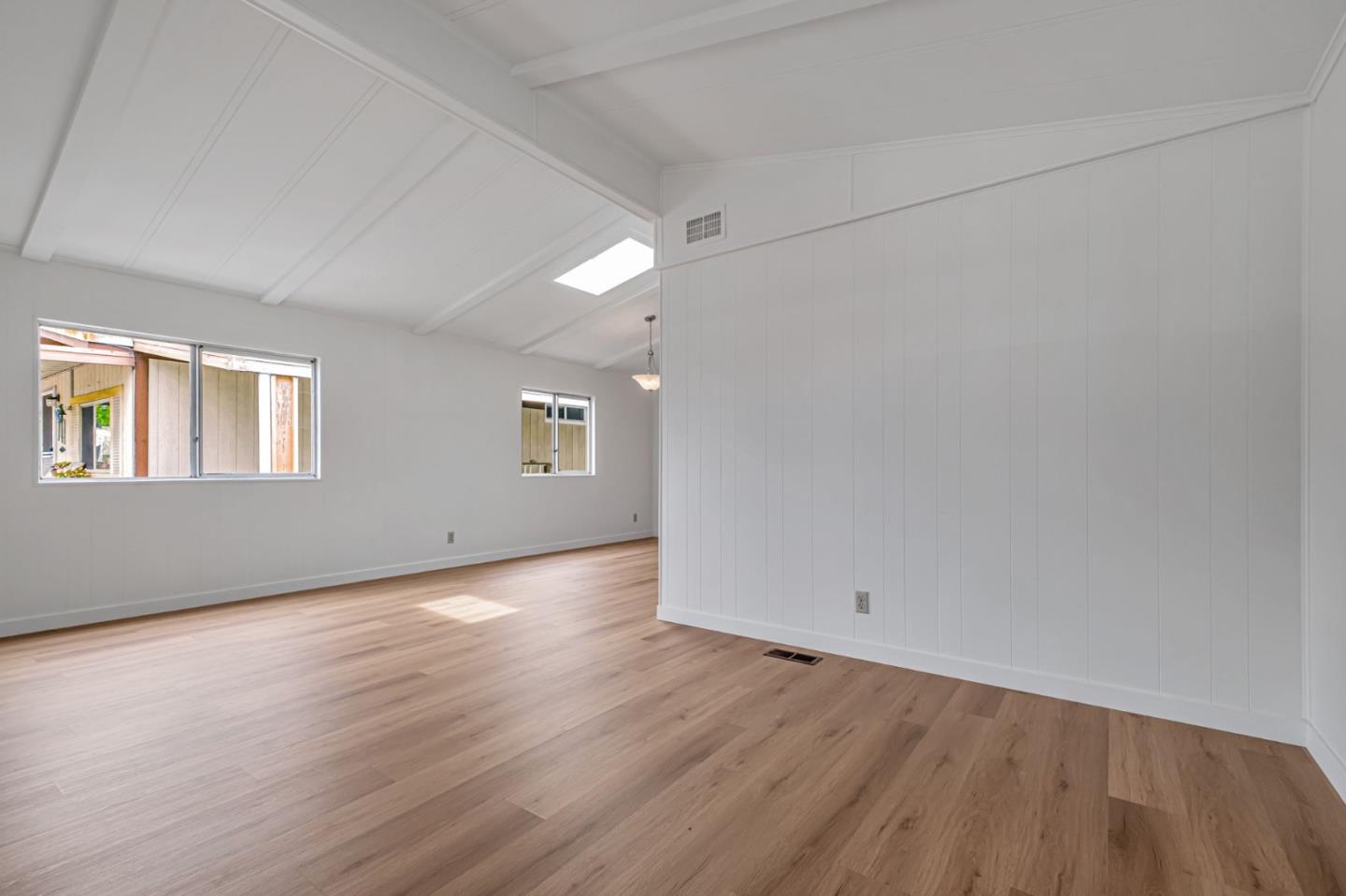 998 38th Avenue Unit: 11