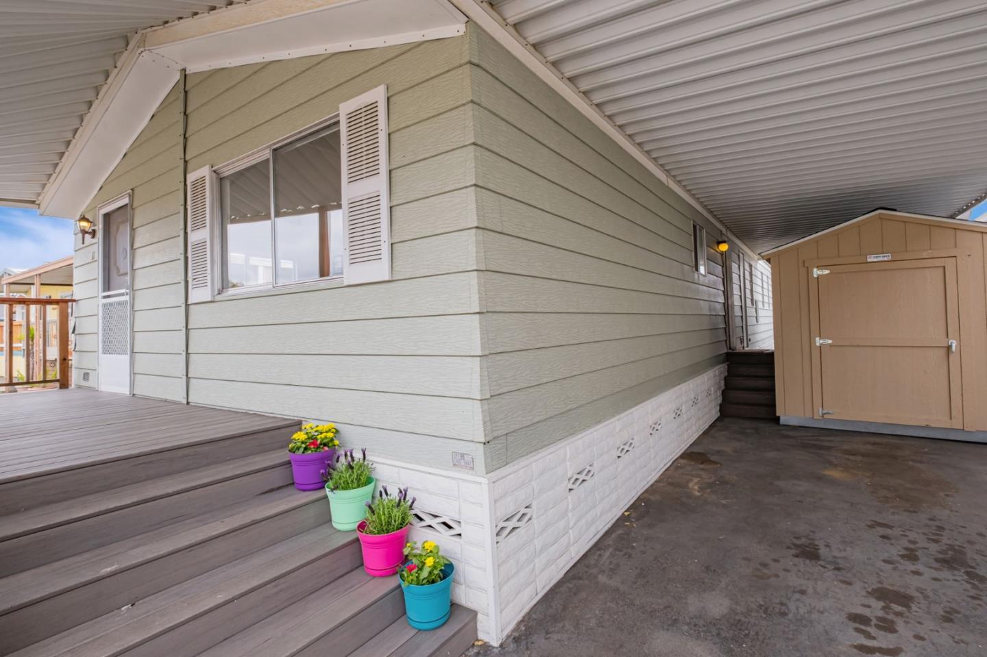 998 38th Avenue Unit: 11