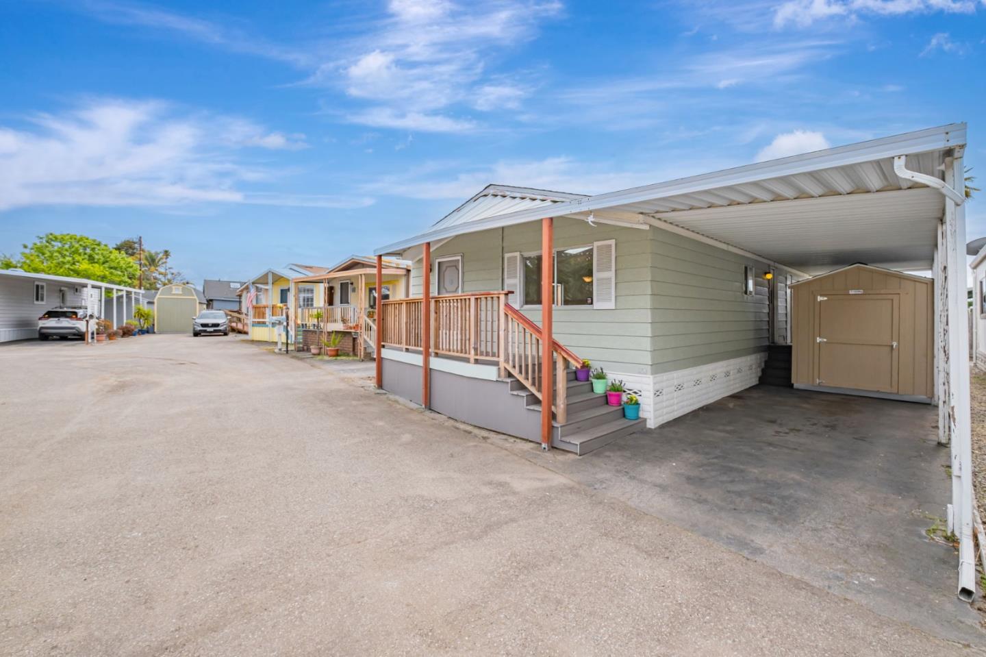 998 38th Avenue Unit: 11