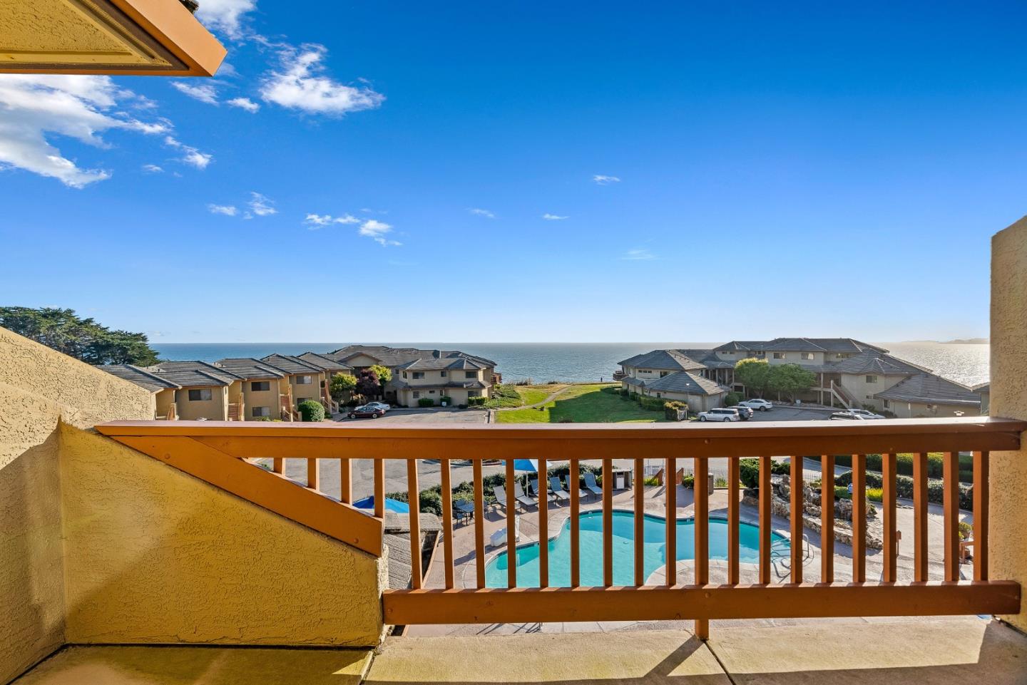 16 Seascape Resort Drive