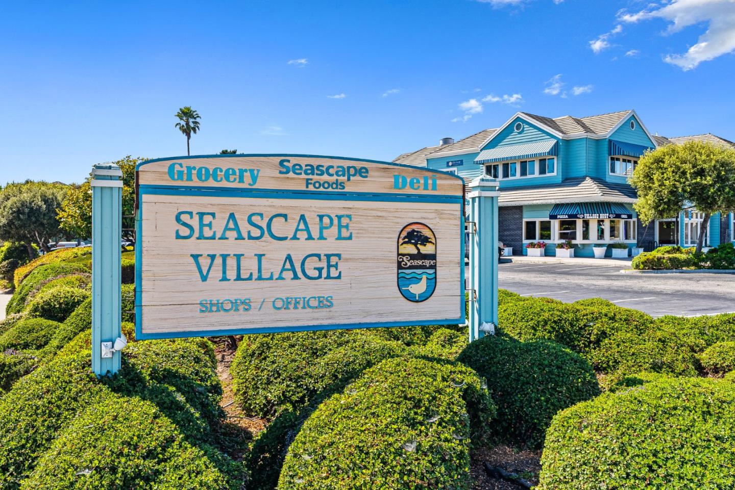 16 Seascape Resort Drive