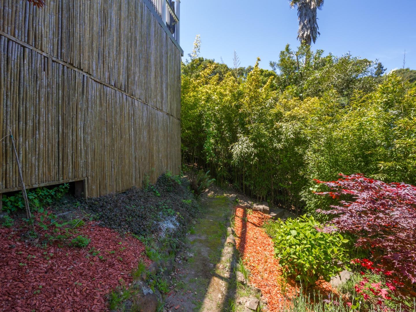 609 Encino Drive