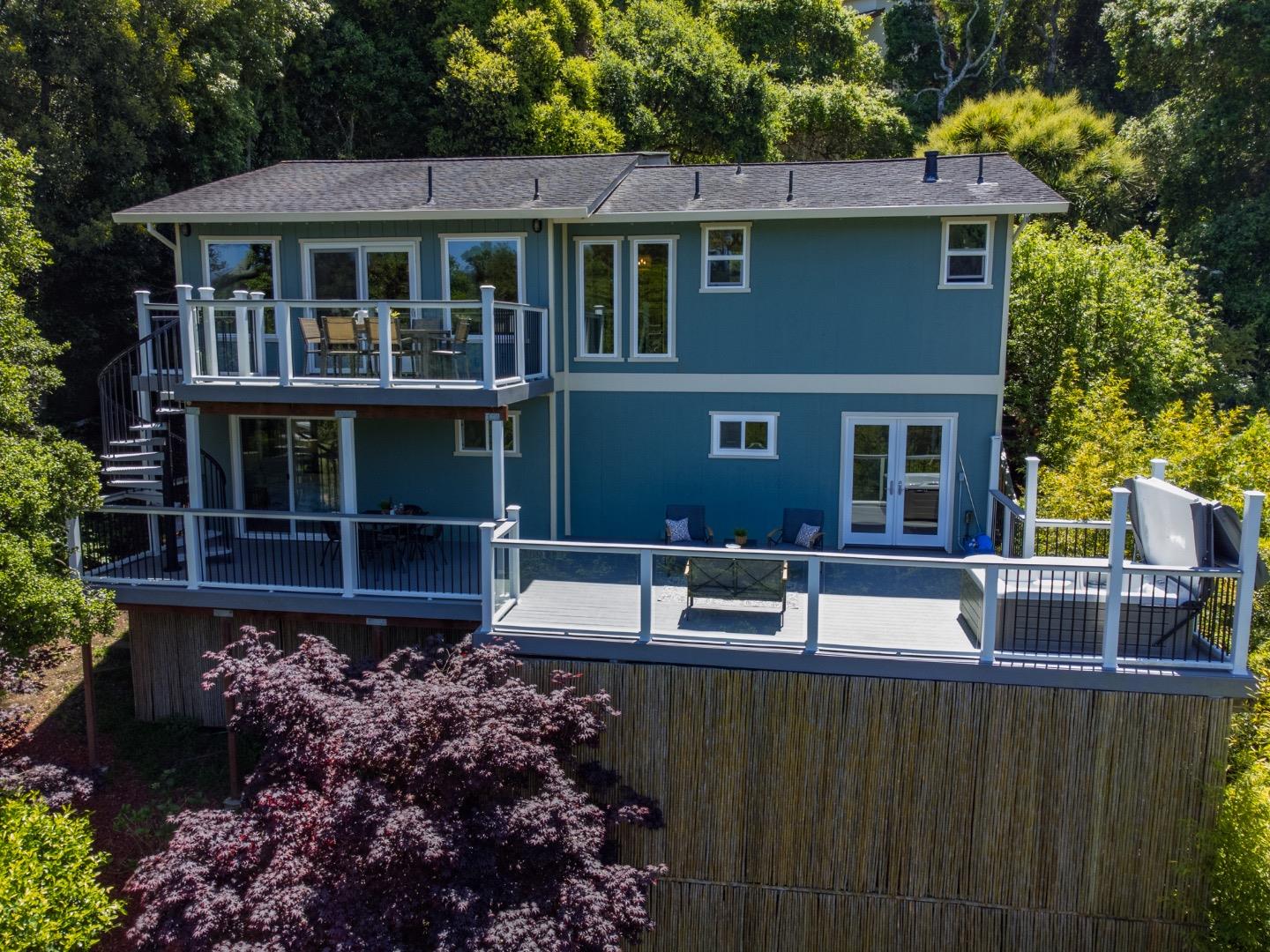 609 Encino Drive