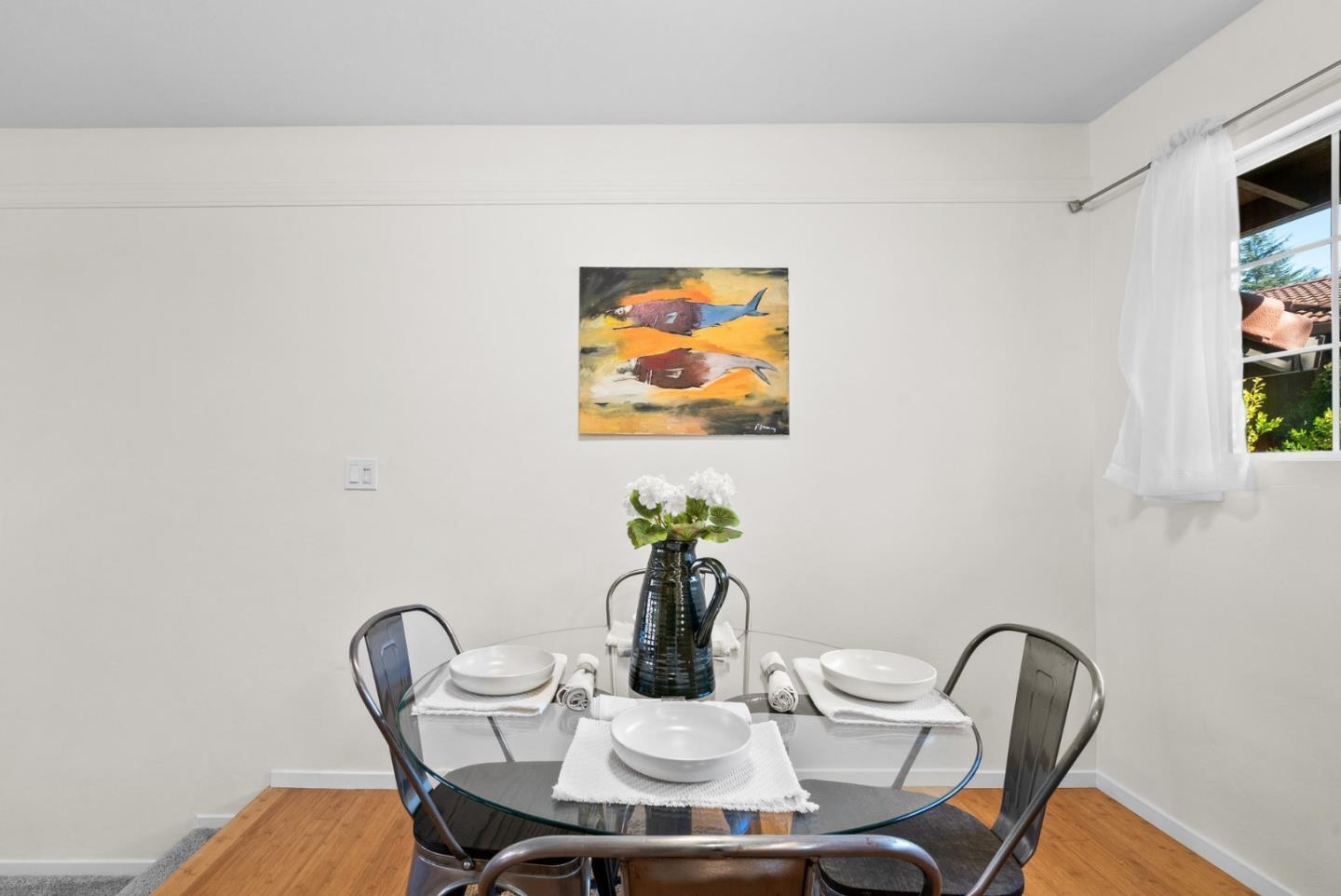 14 Laguna Robles