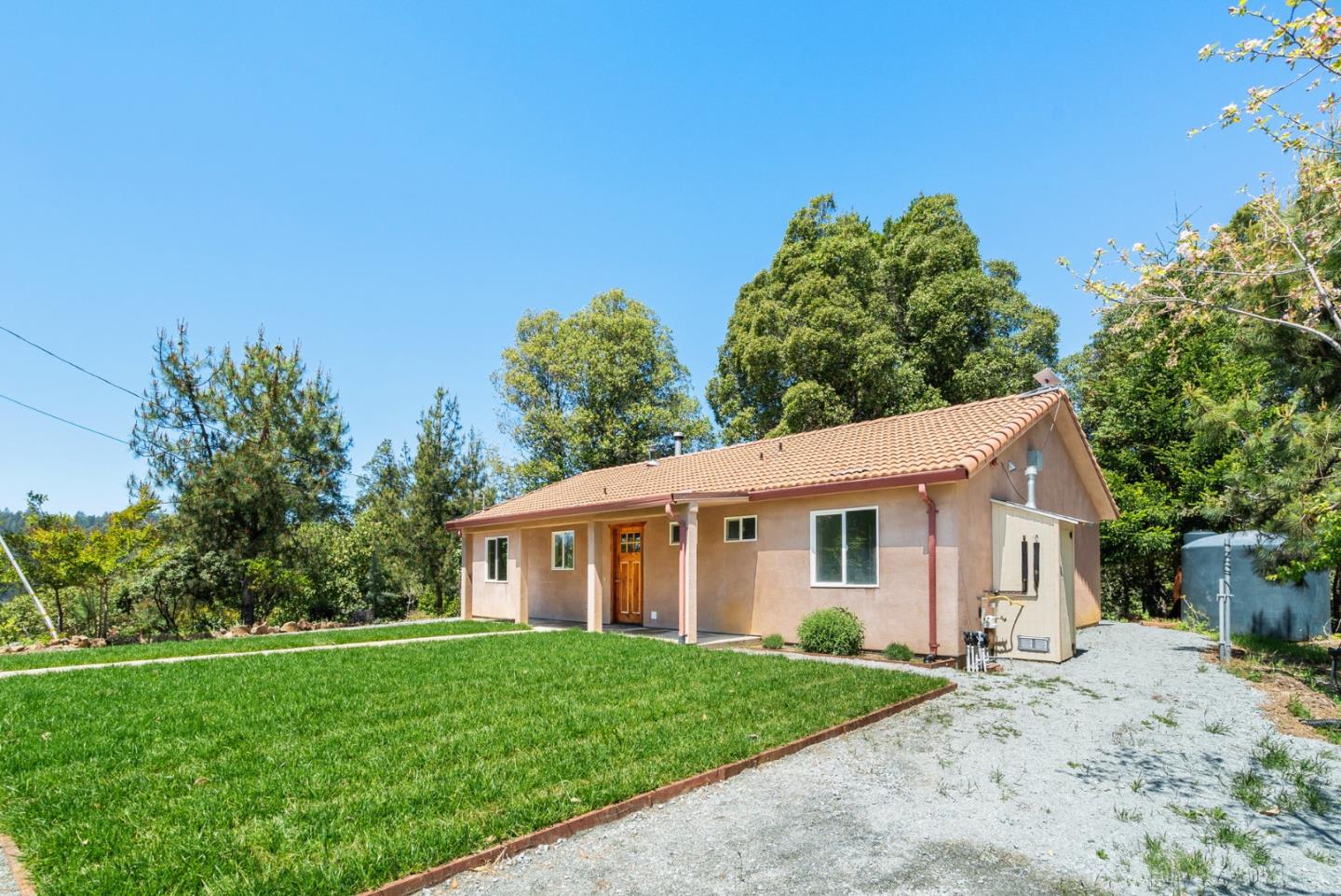 620 Ormsby Cutoff