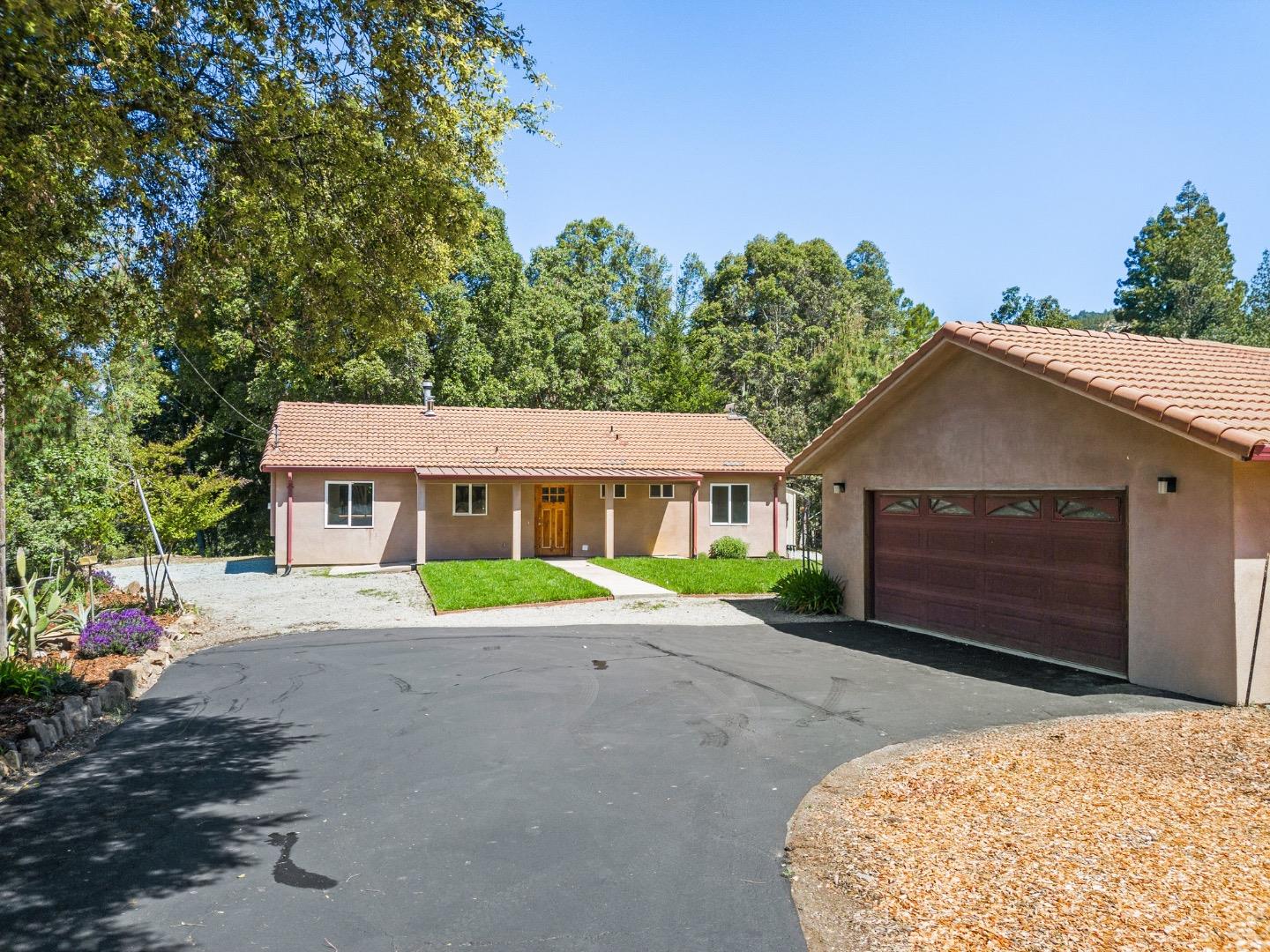 620 Ormsby Cutoff