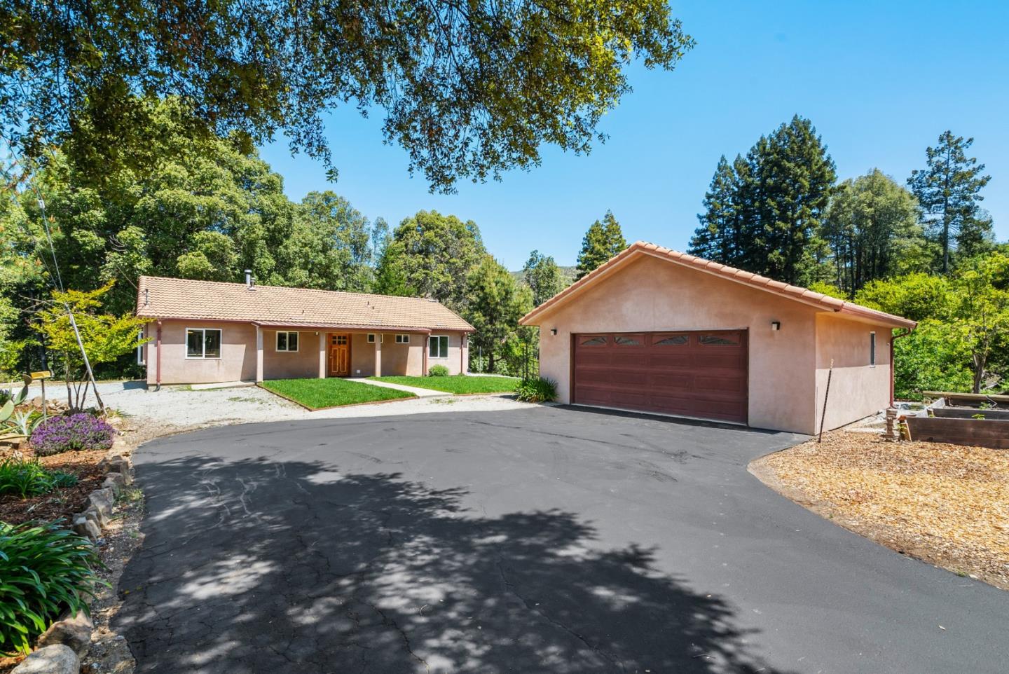620 Ormsby Cutoff