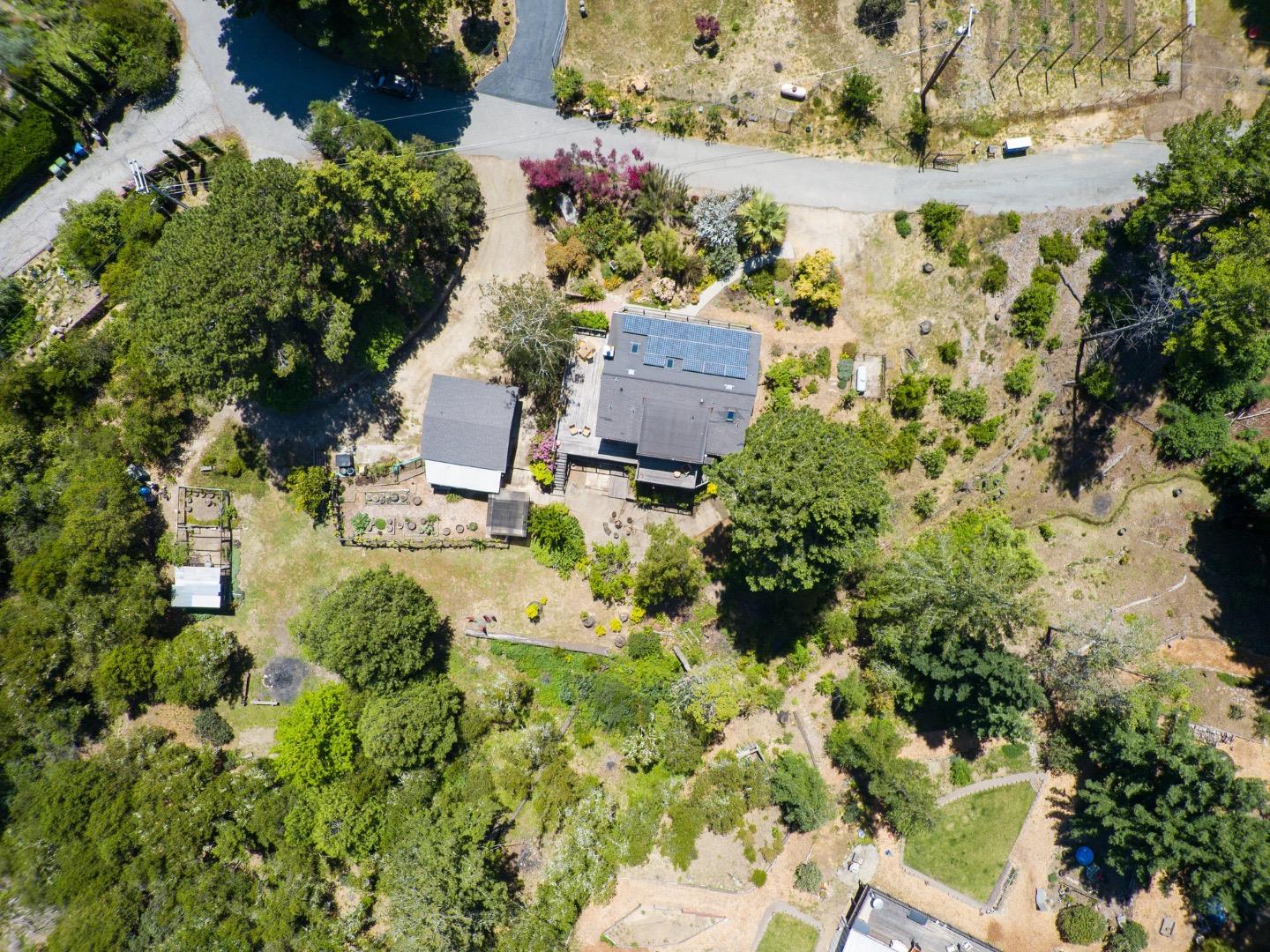 280 Azalea LN