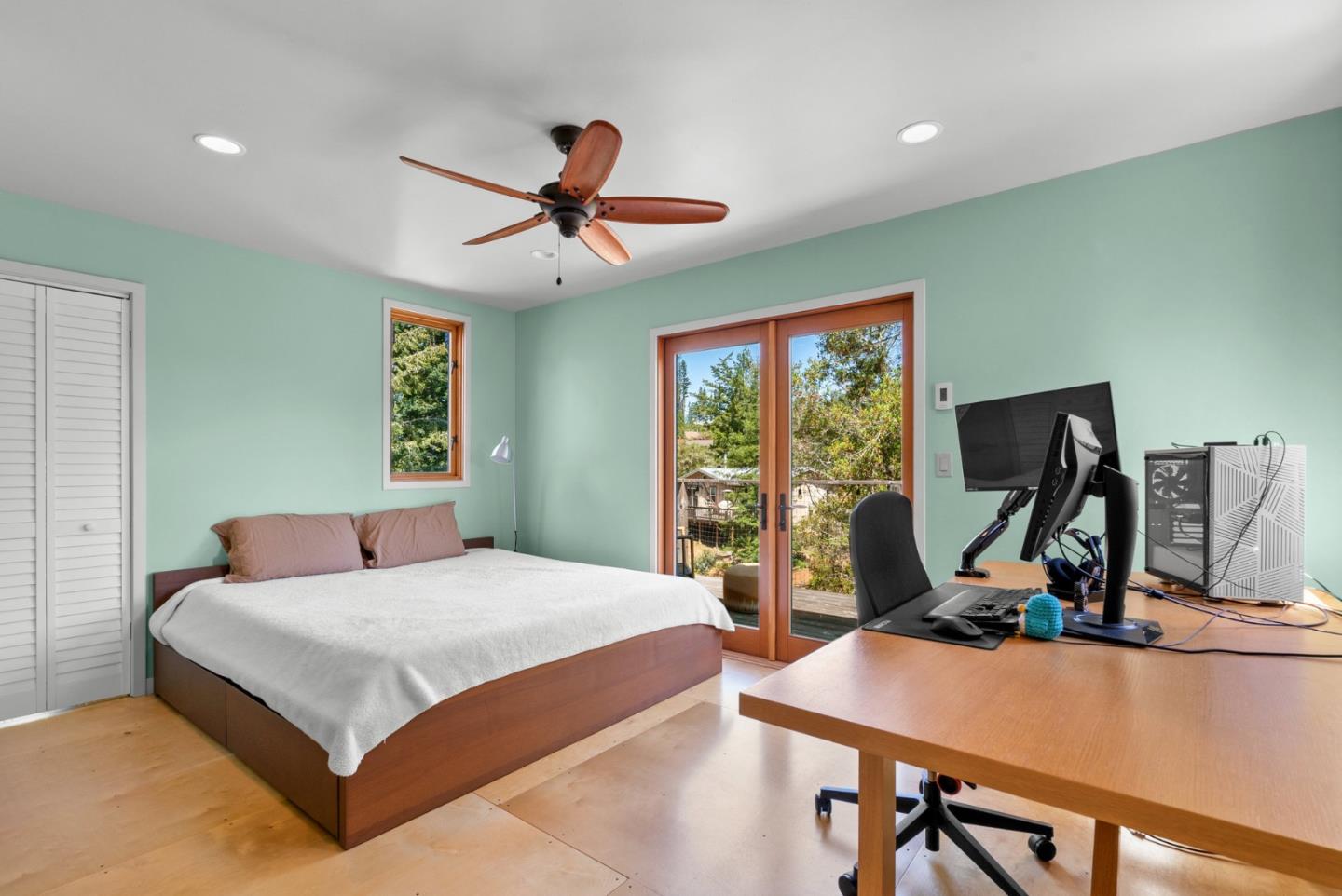 280 Azalea LN