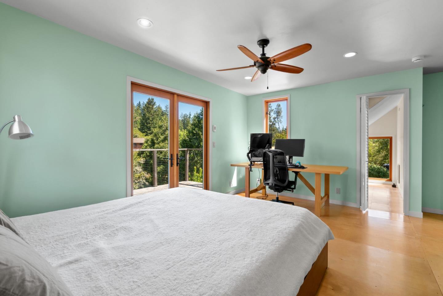 280 Azalea LN