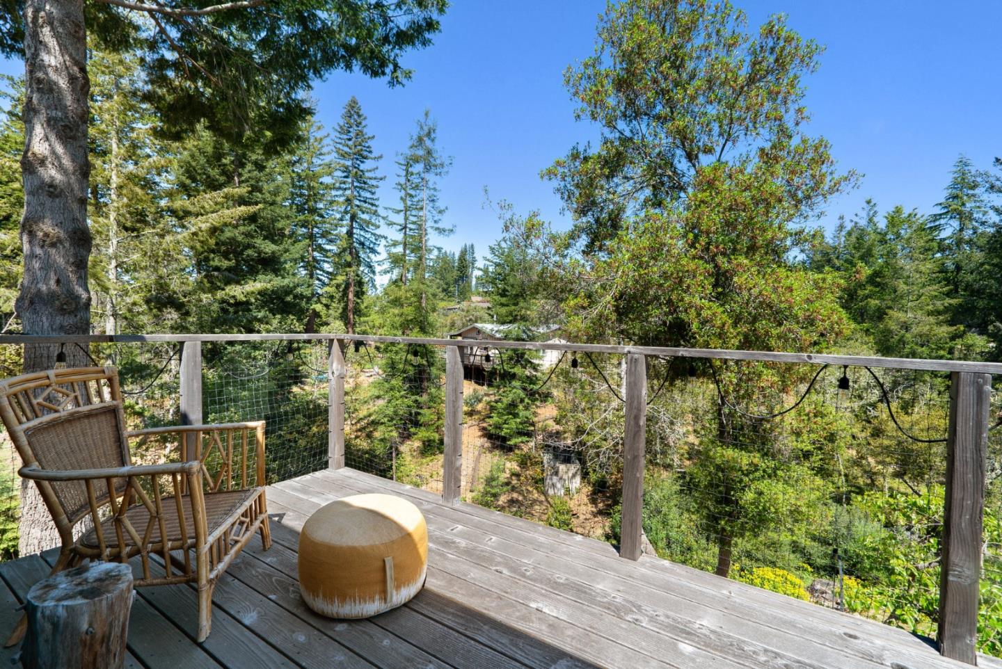 280 Azalea LN