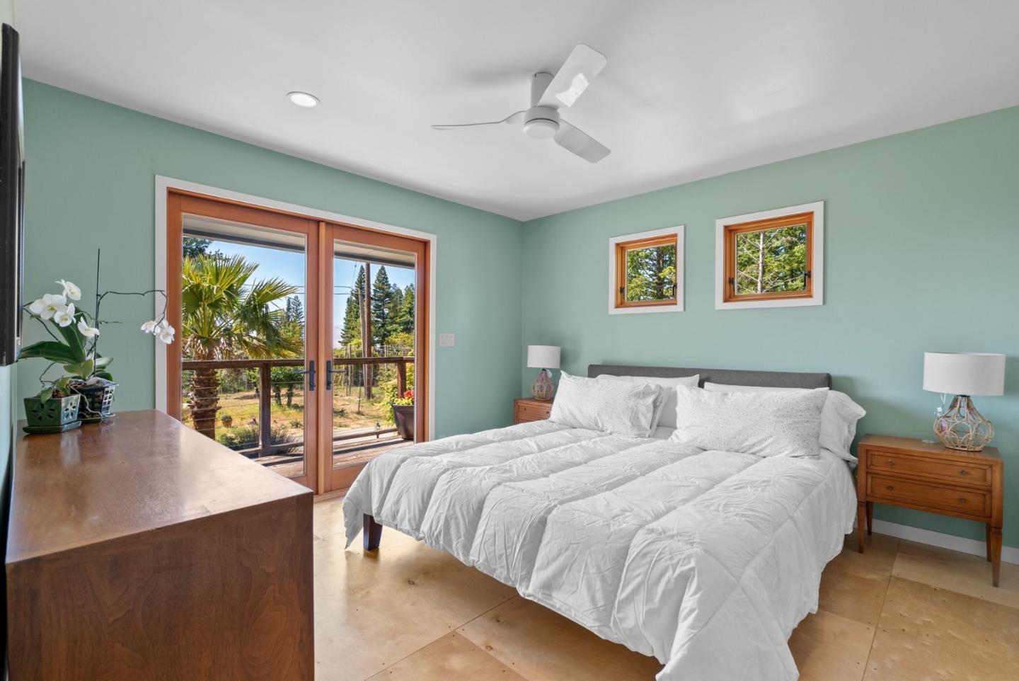 280 Azalea LN