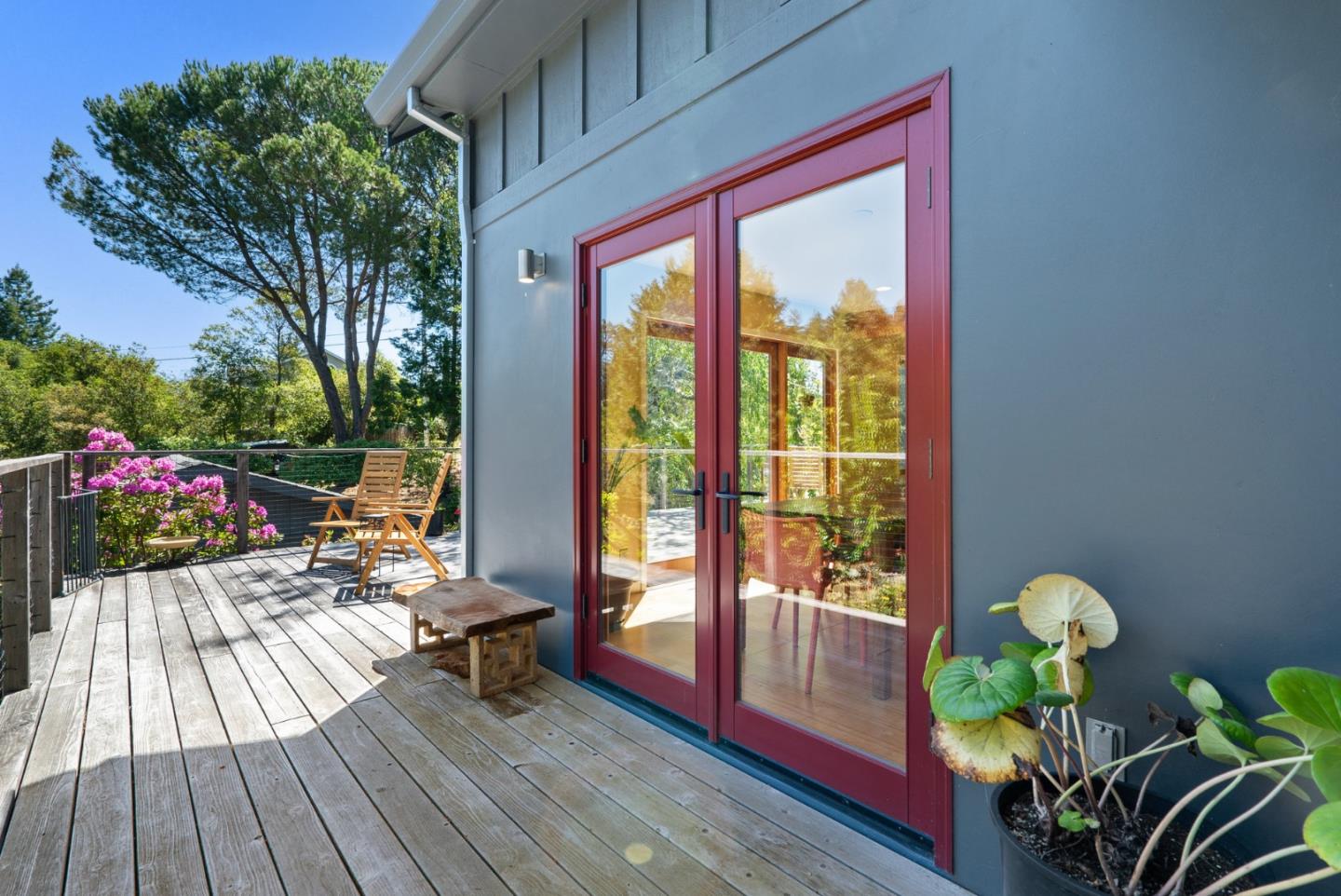 280 Azalea LN