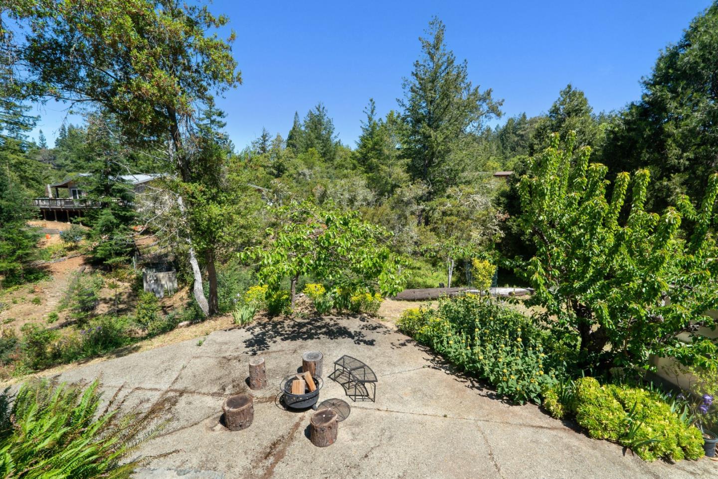 280 Azalea LN