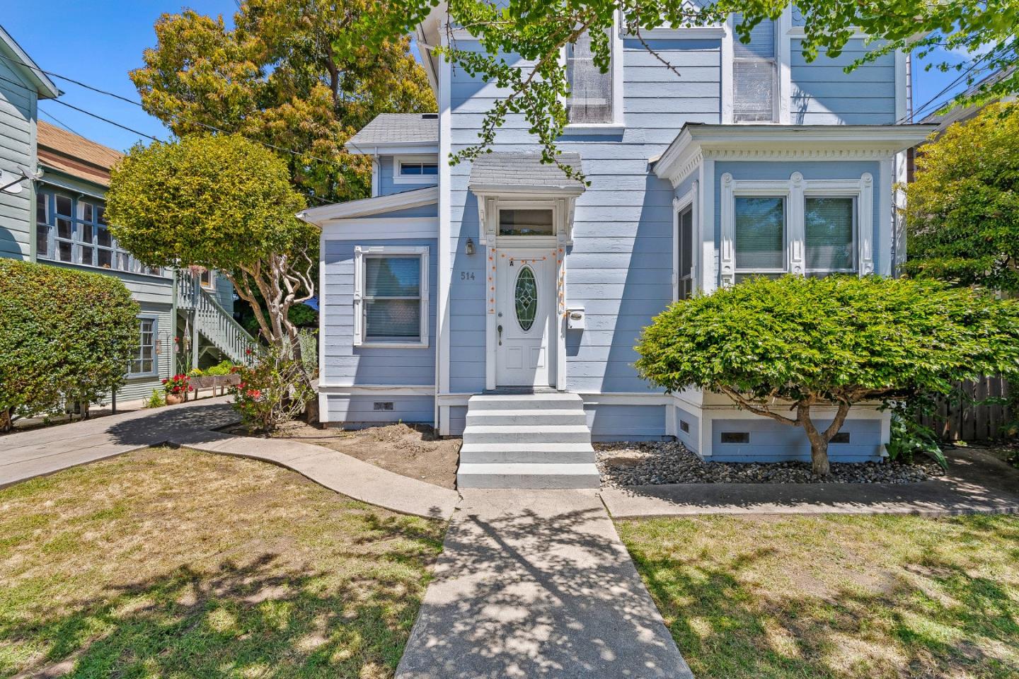 514 Washington Street