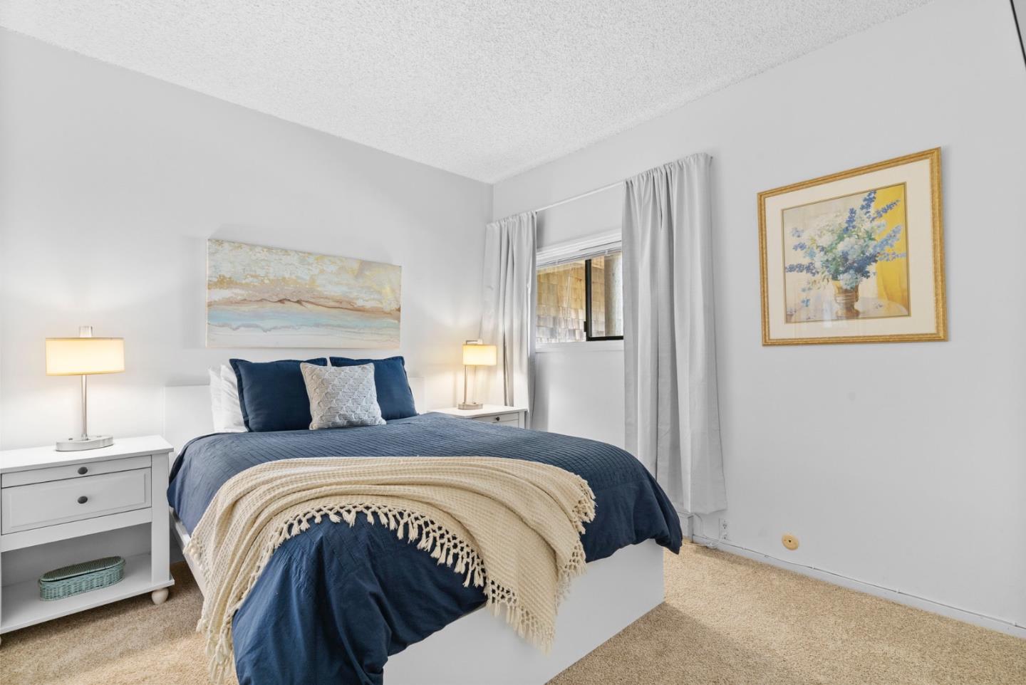 52 Pelican Point