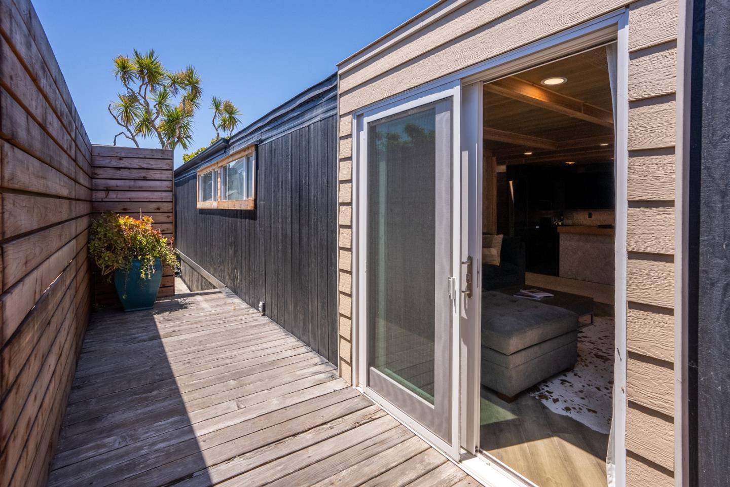 2395 Delaware Avenue Unit: 141