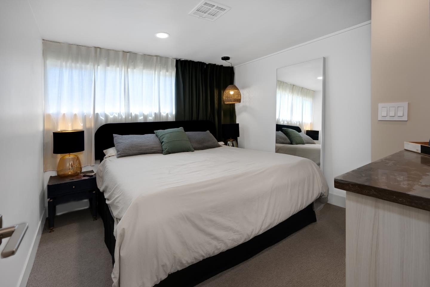 2395 Delaware Avenue Unit: 141