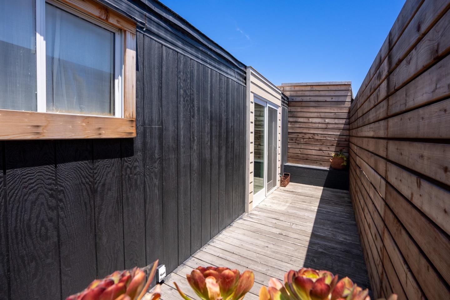 2395 Delaware Avenue Unit: 141