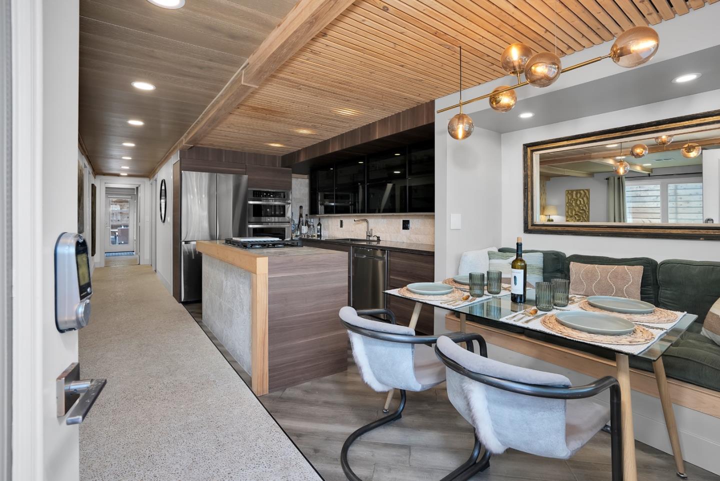 2395 Delaware Avenue Unit: 141
