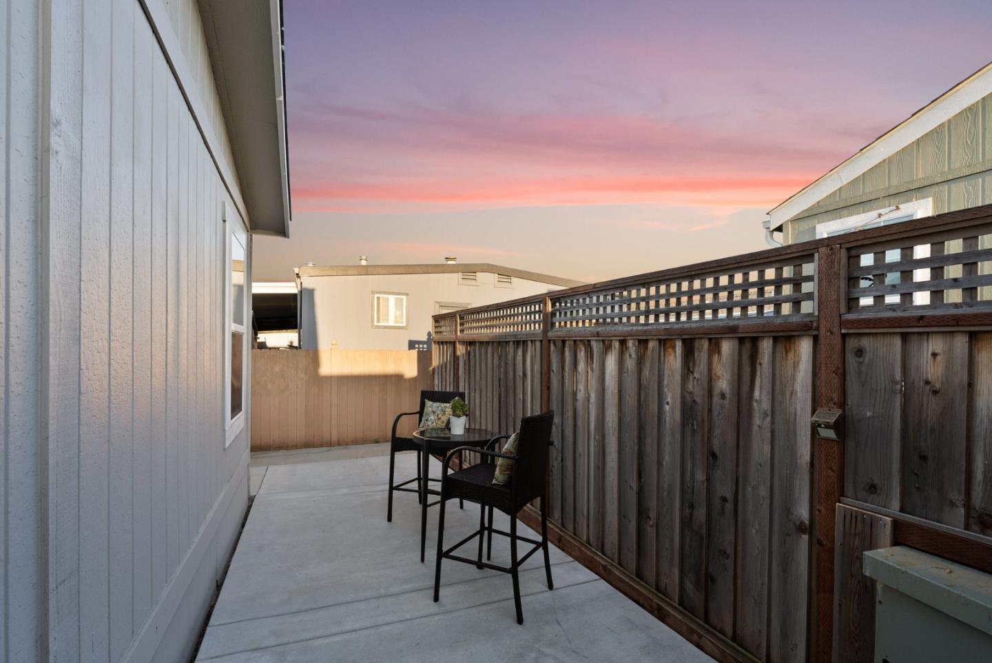 2395 Delaware Avenue Unit: 194