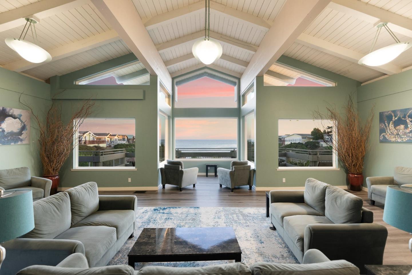 2395 Delaware Avenue Unit: 194