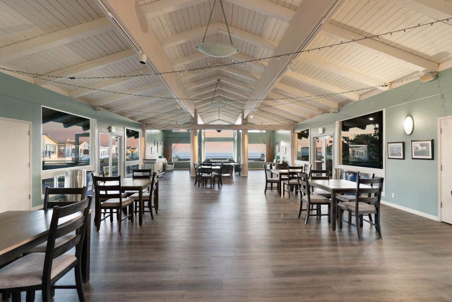 2395 Delaware Avenue Unit: 194