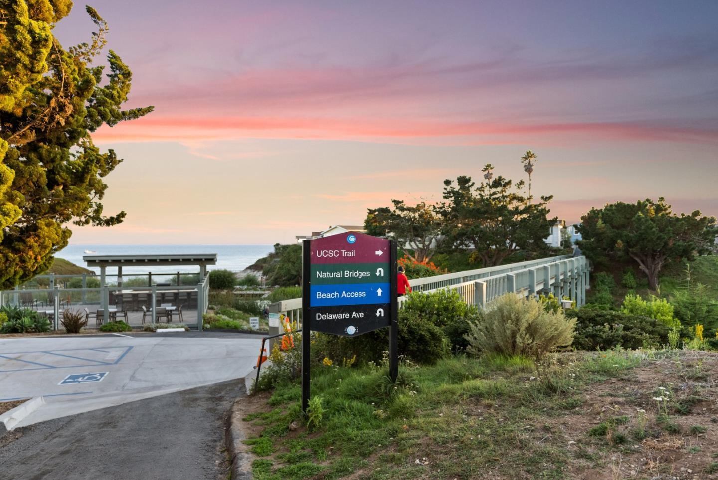 2395 Delaware Avenue Unit: 194