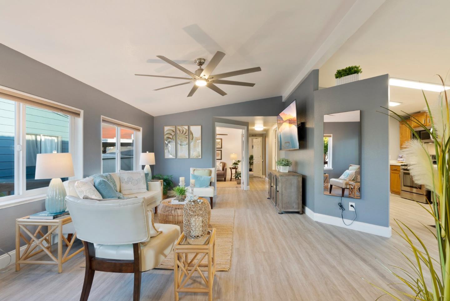 2395 Delaware Avenue Unit: 194