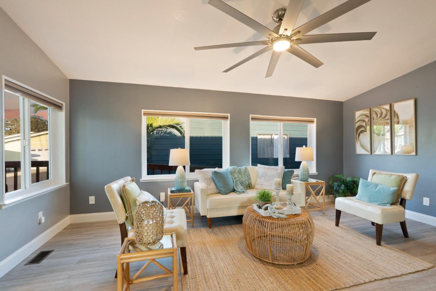 2395 Delaware Avenue Unit: 194