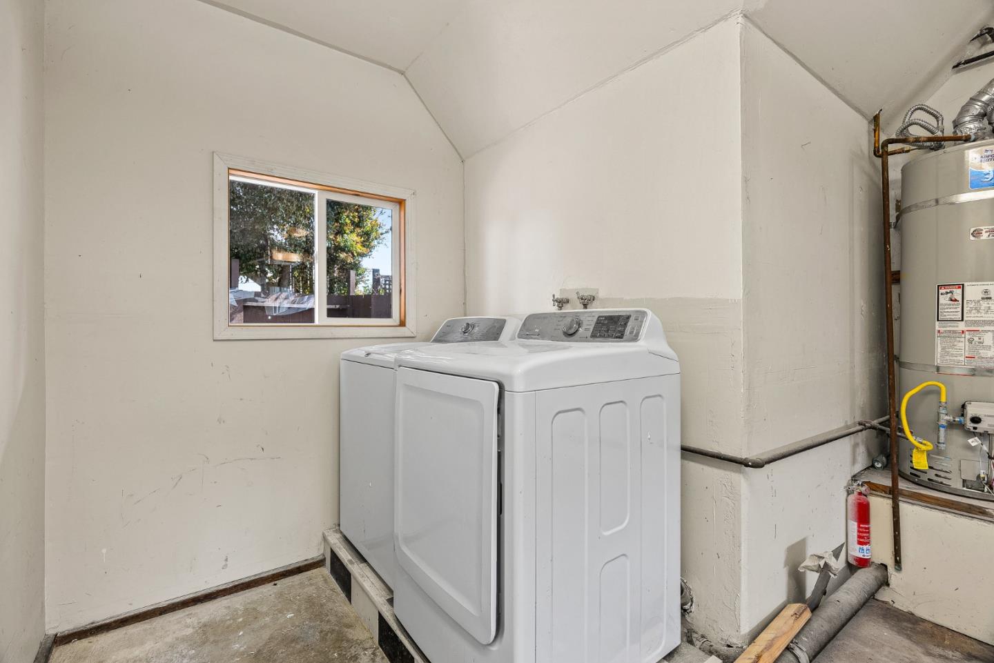 227 Center Avenue