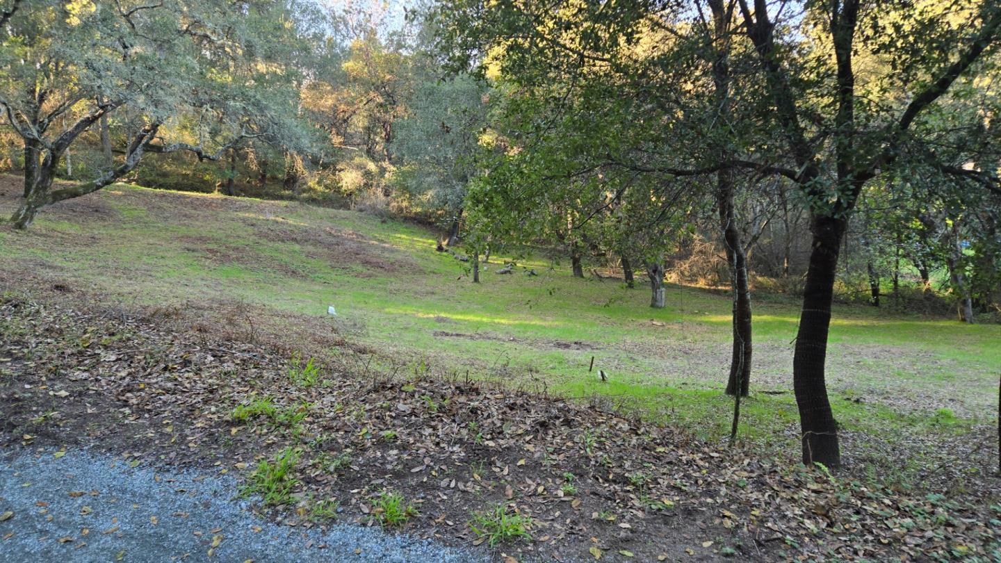 245 Gillette Road