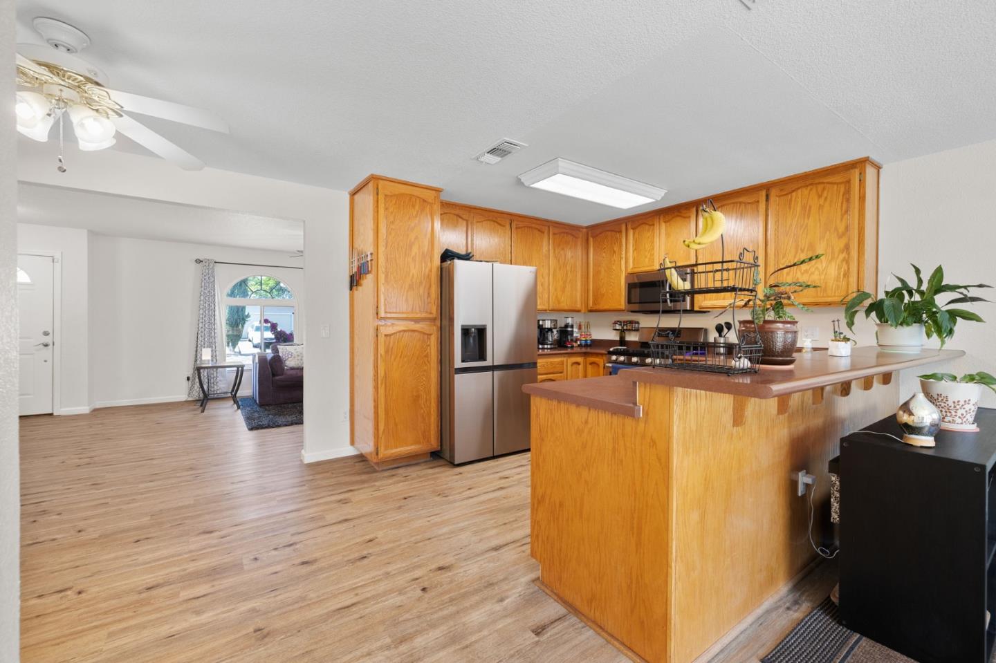 4165 Ernestine Way