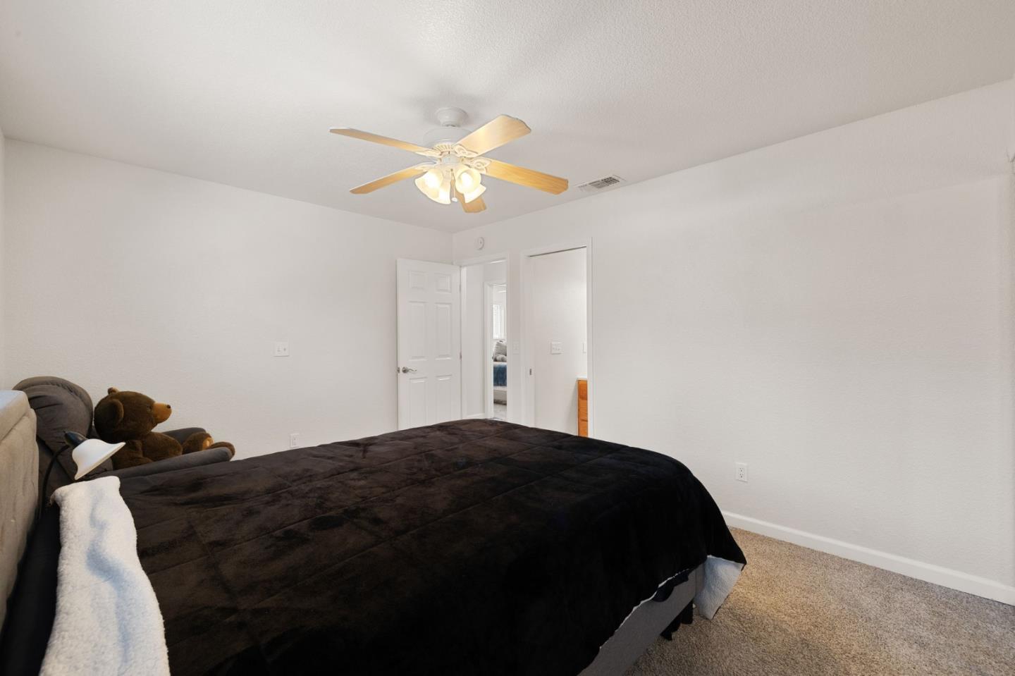 4165 Ernestine Way