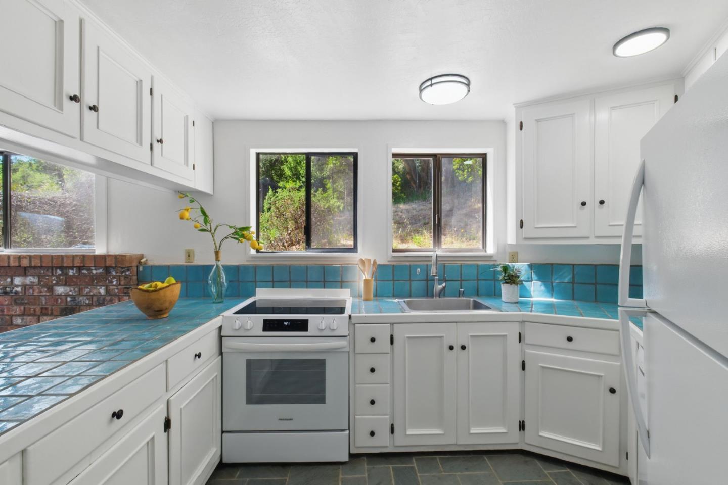 393 Berts Drive