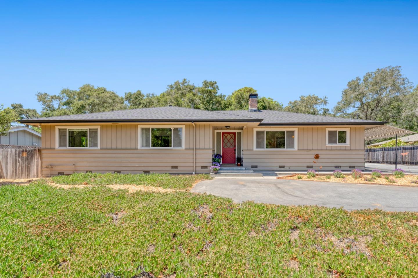2071 Huntington Drive