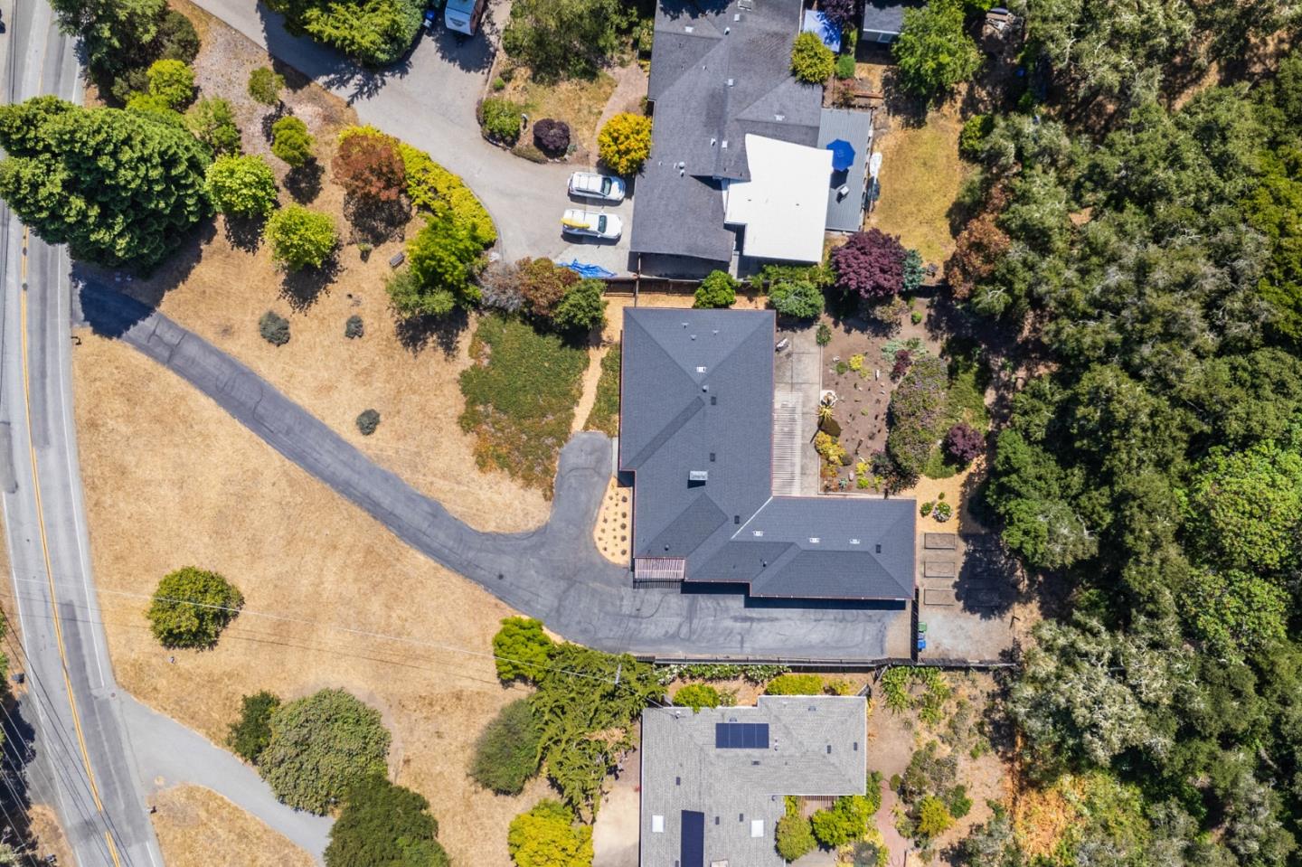 2071 Huntington Drive