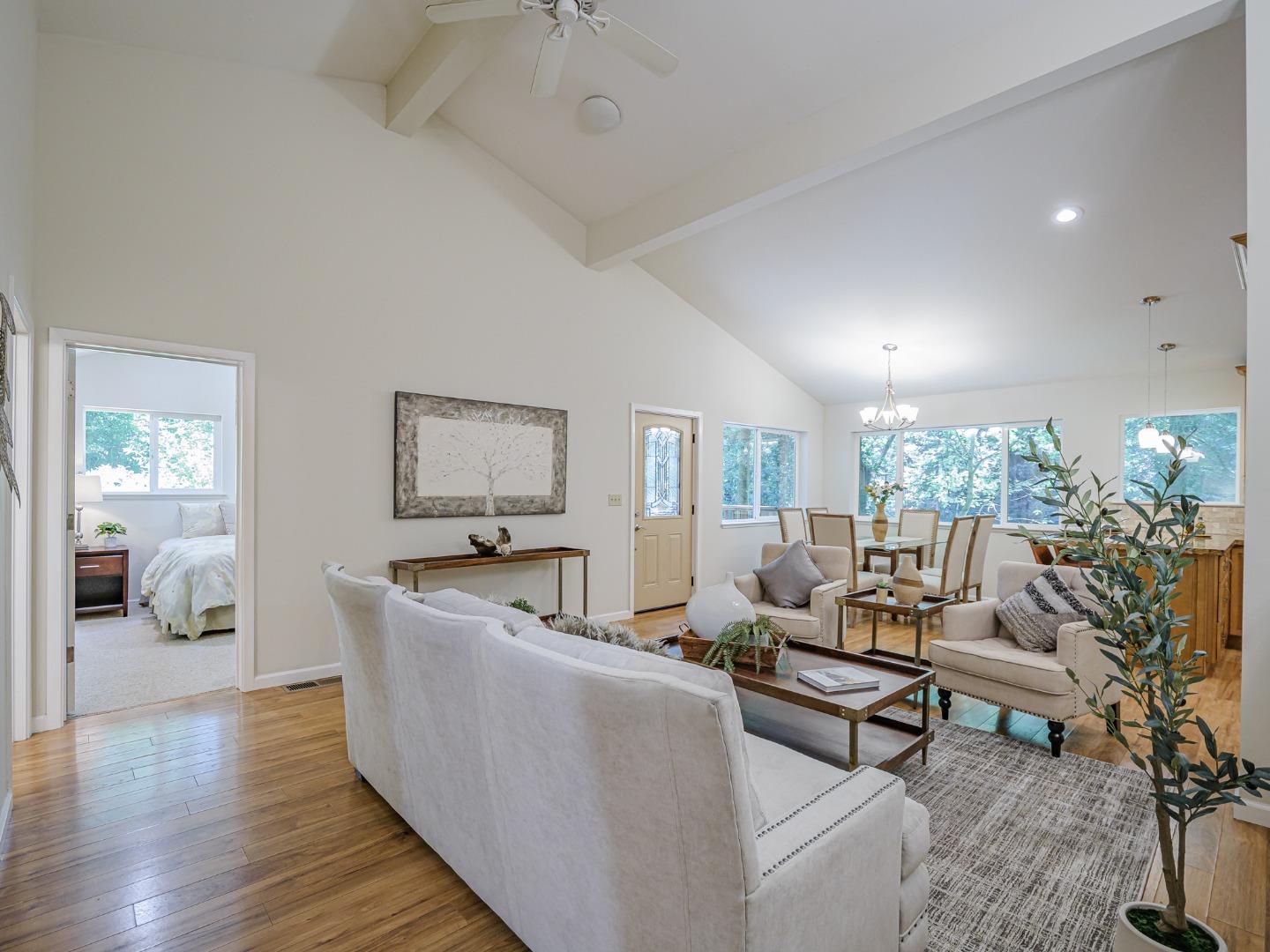 956 Brookside Drive