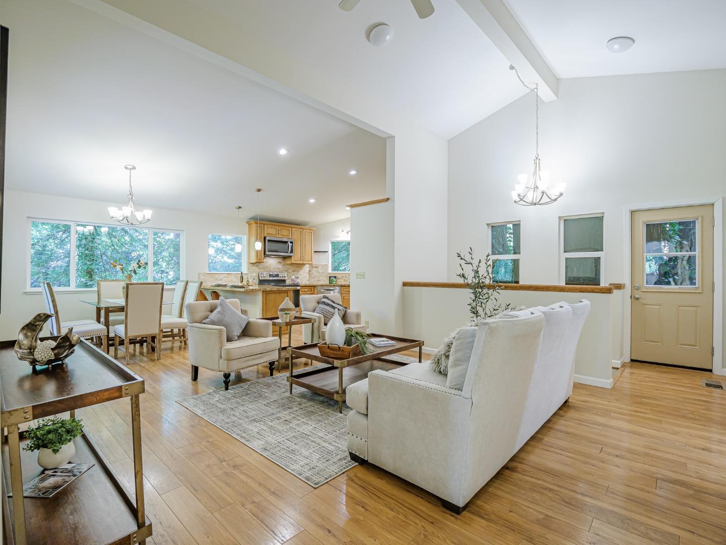 956 Brookside Drive
